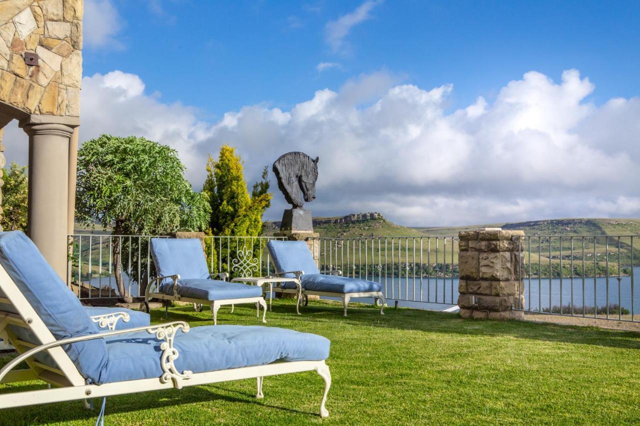 Wild Horses Lodge Harrismith Exteriör bild