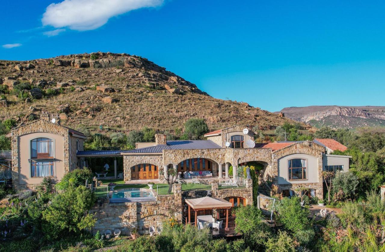 Wild Horses Lodge Harrismith Exteriör bild