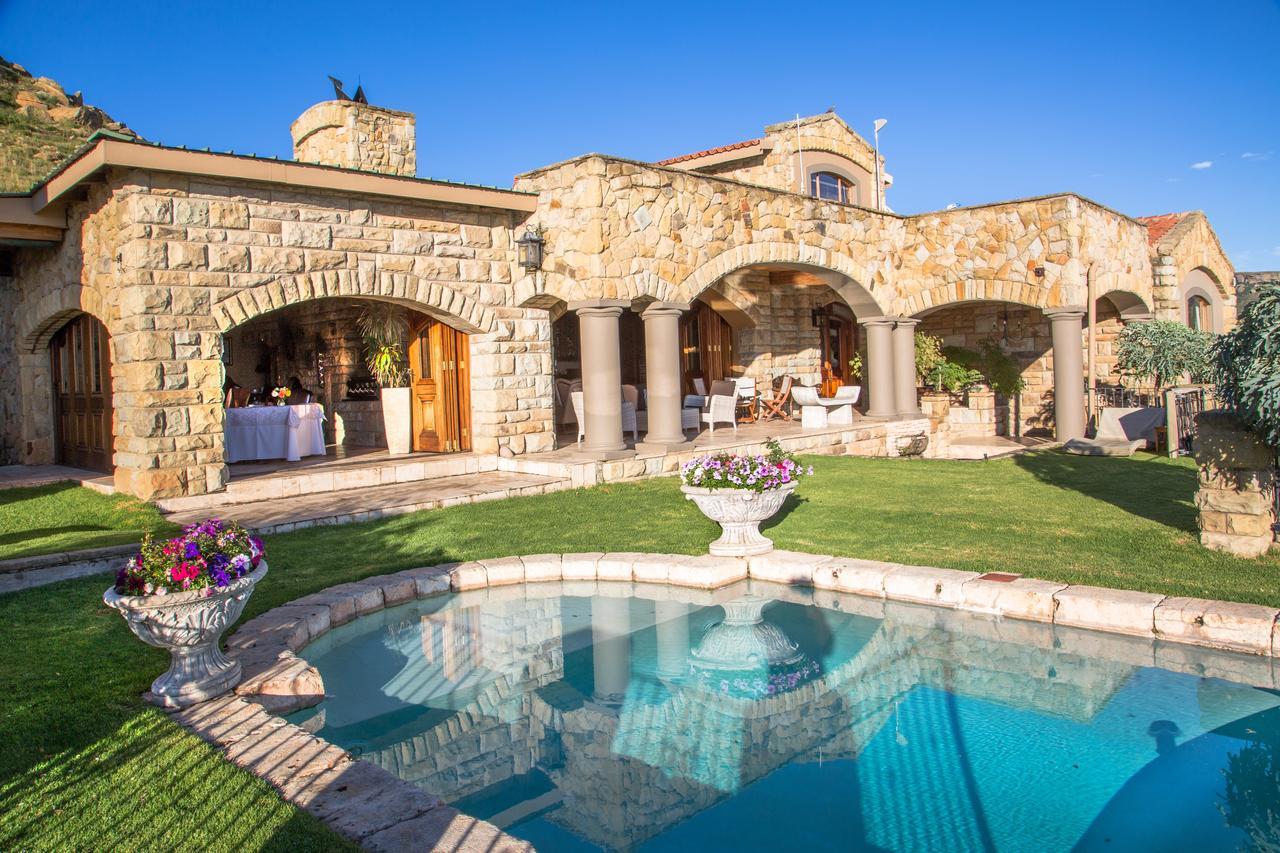 Wild Horses Lodge Harrismith Exteriör bild
